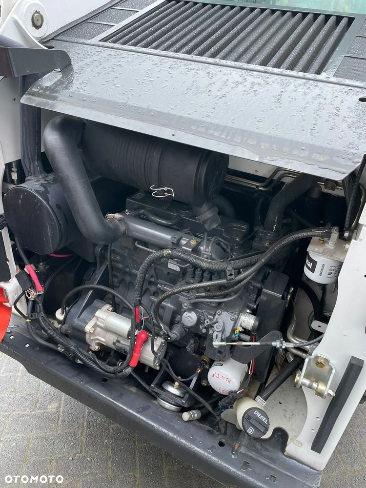 Bobcat S450 - 5
