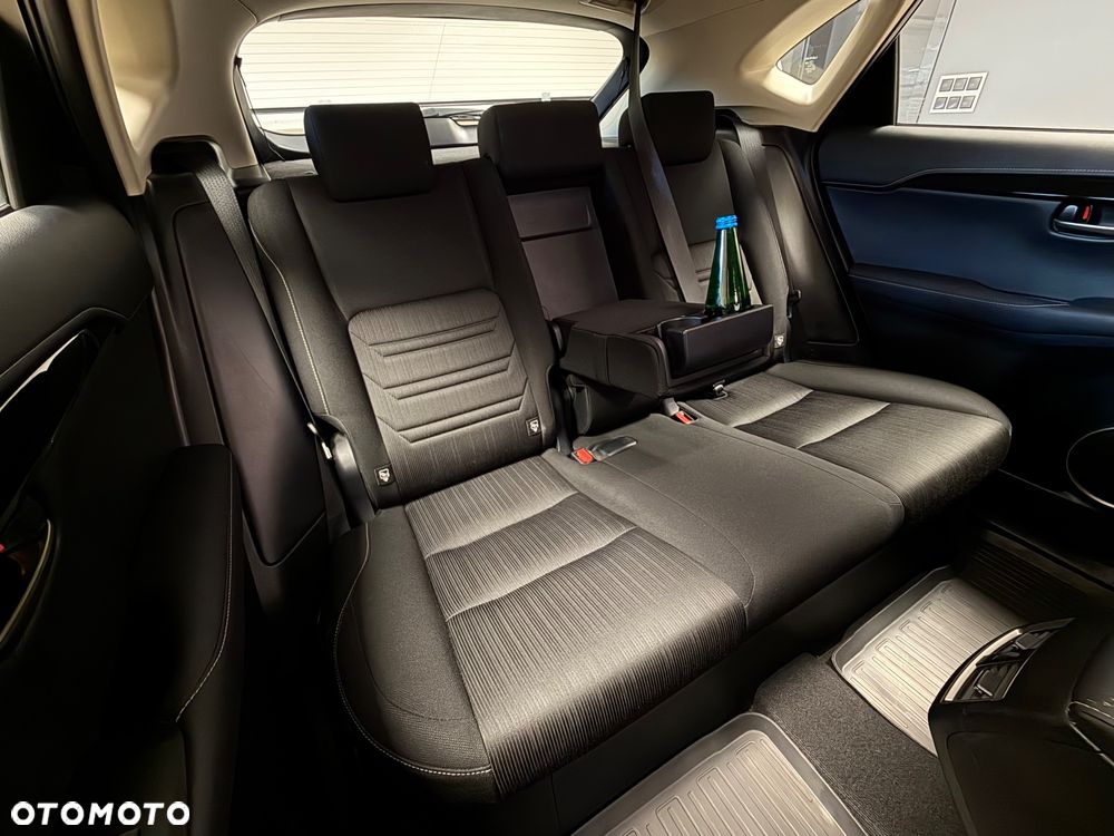 Lexus NX - 28