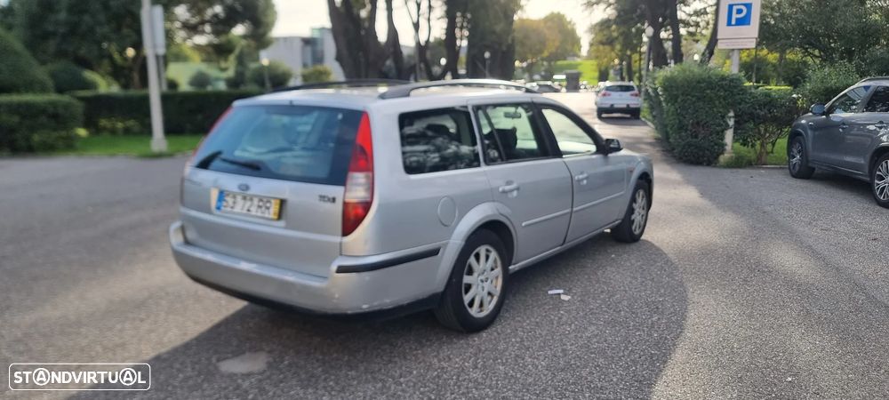 Ford Mondeo SW 2.0 TDdi Ghia - 2