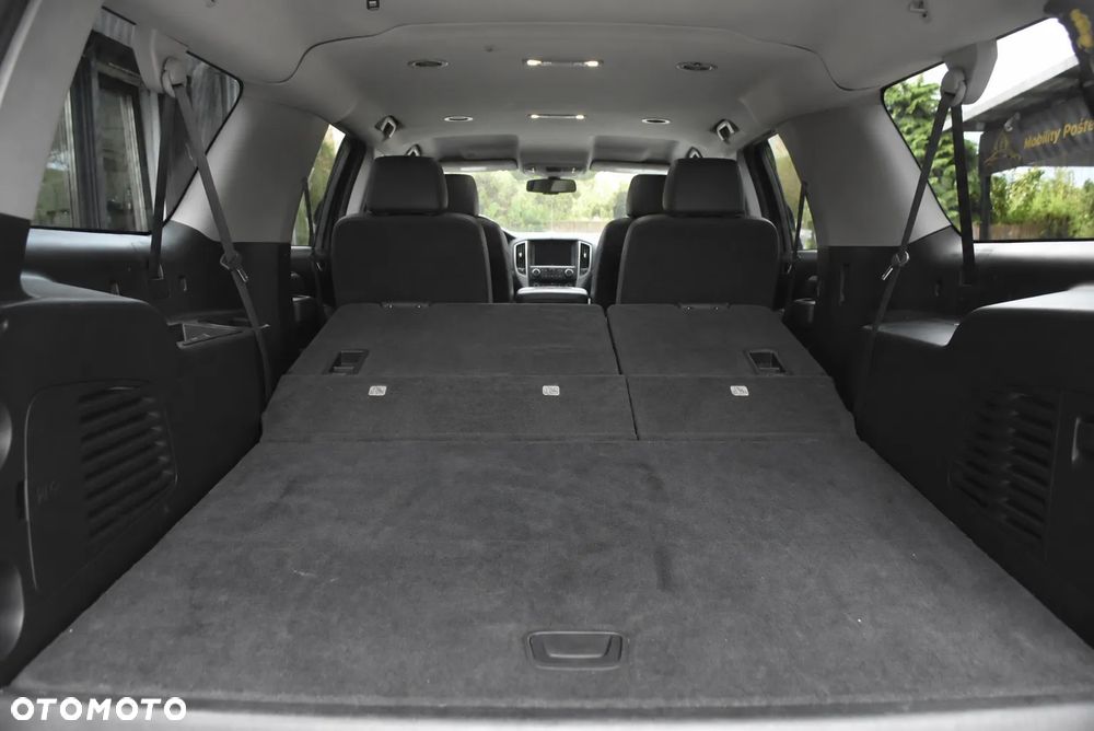 Chevrolet Suburban - 19