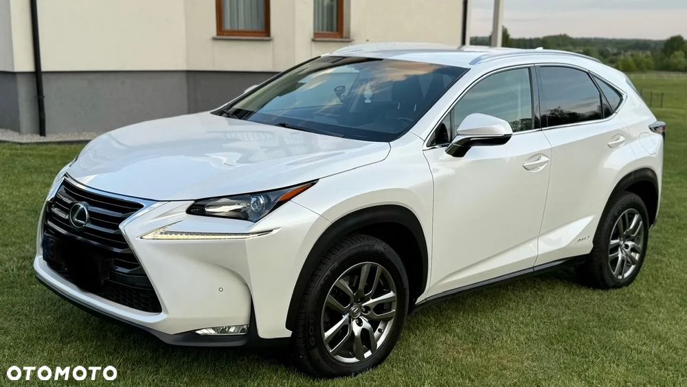Lexus NX 300h Comfort AWD - 9