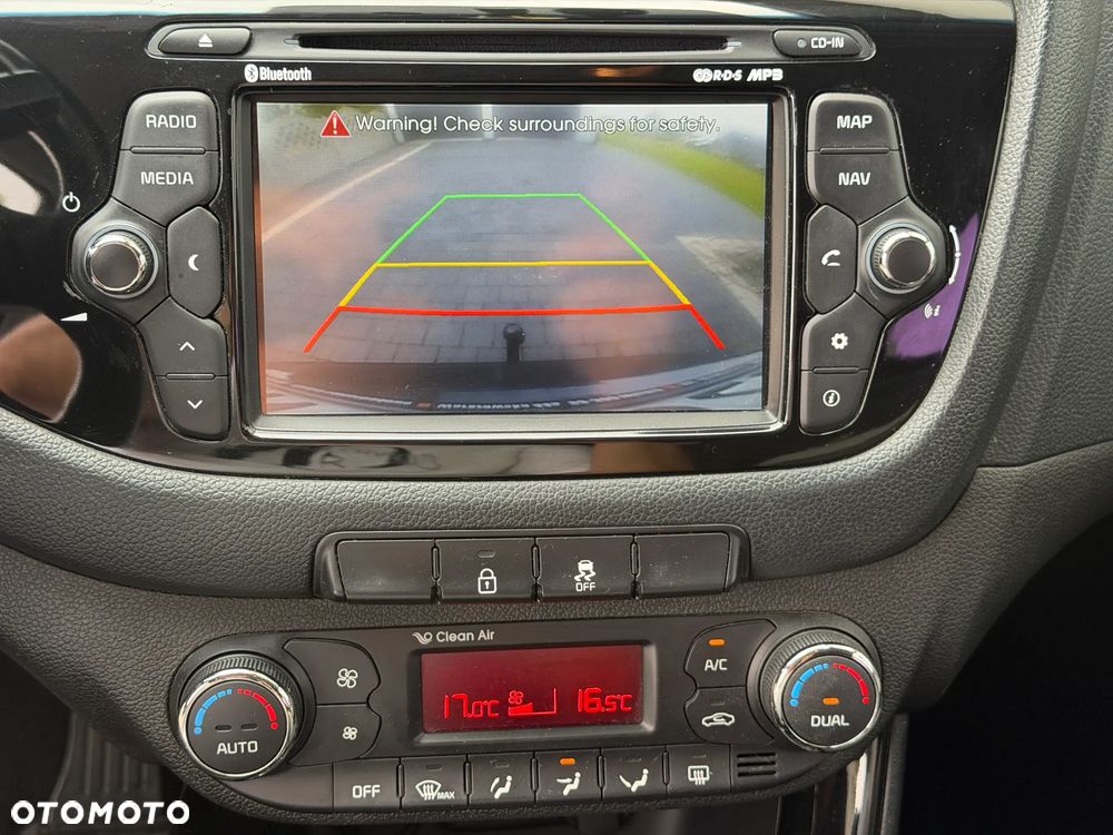 Kia Ceed 1.6 GDI Business Line - 17