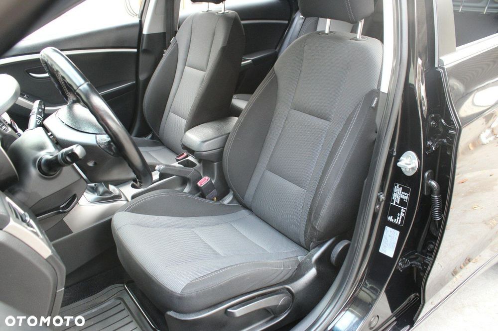 Hyundai i30 1.6 GDI BlueDrive Premium - 11