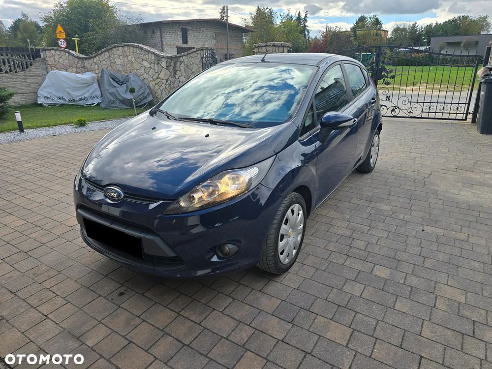 Ford Fiesta 2009 photo 2
