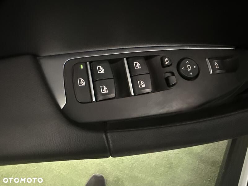 BMW X3 xDrive20d mHEV - 13