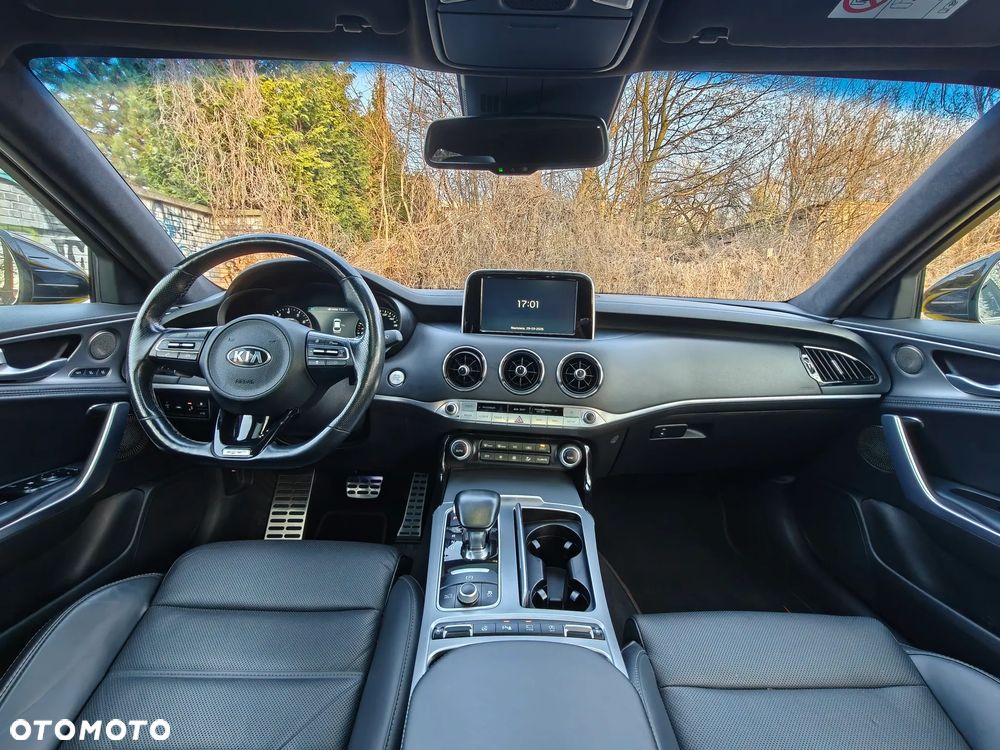 Kia Stinger 3.3 T-GDI AWD GT - 15