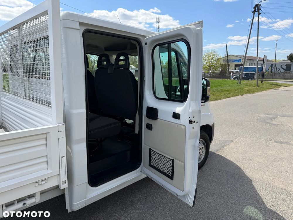 Fiat Ducato * DOKA / Brygadówka * 2.3 / 130KM * Skrzyniowy * 7 Osób * - 37