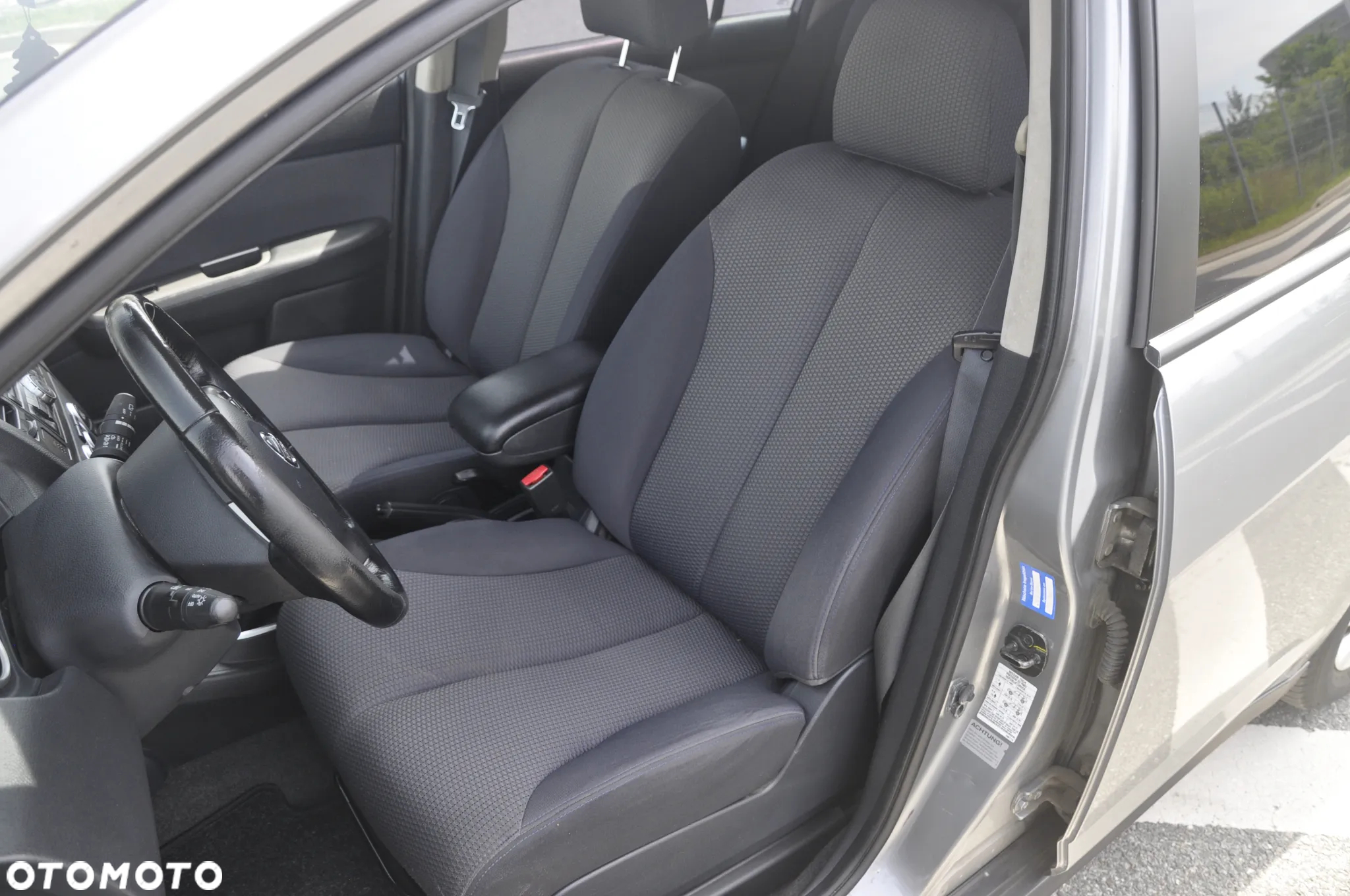 Nissan Tiida 1.6 Visia AC/CD - 13