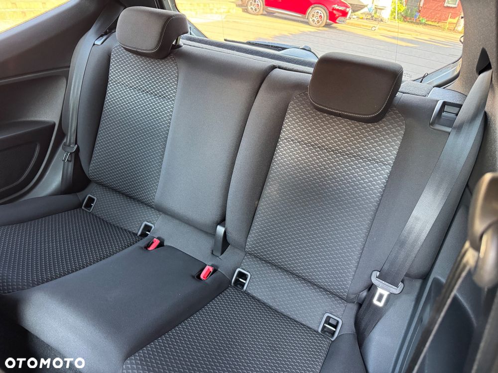 Volkswagen up! Active - 14