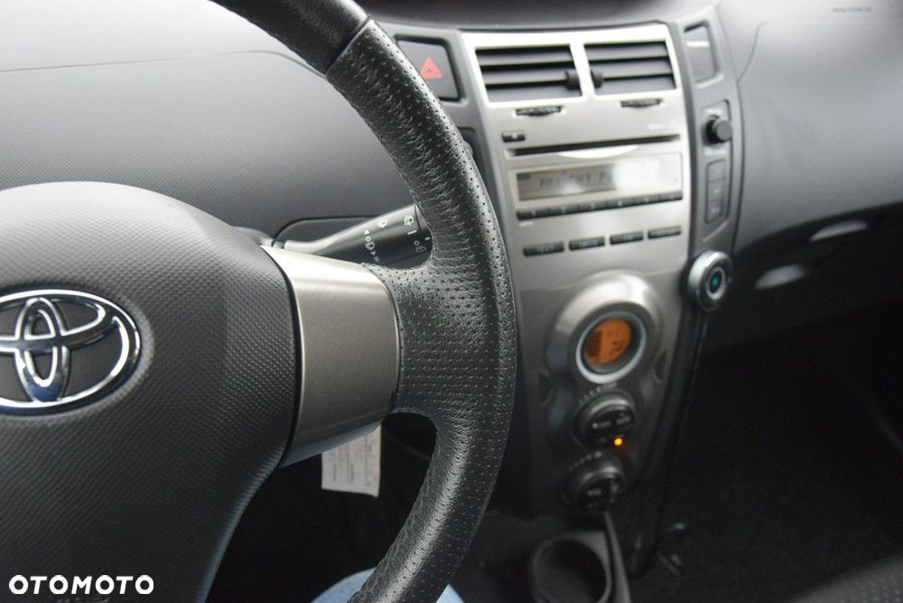 Toyota Yaris - 29