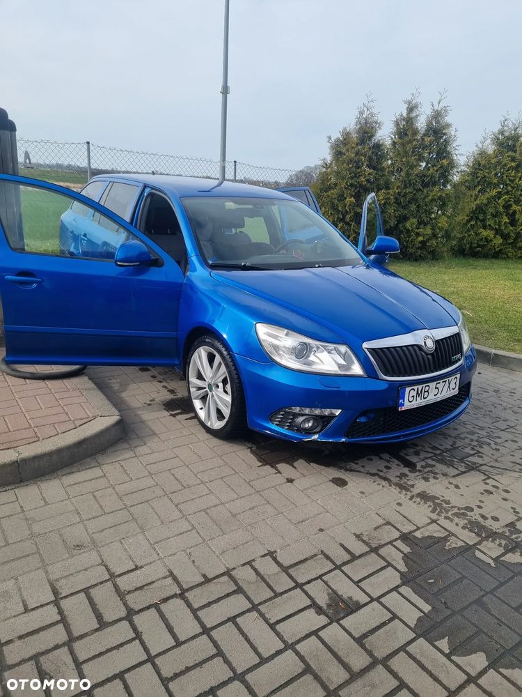 Skoda Octavia 2.0 TFSI RS - 3