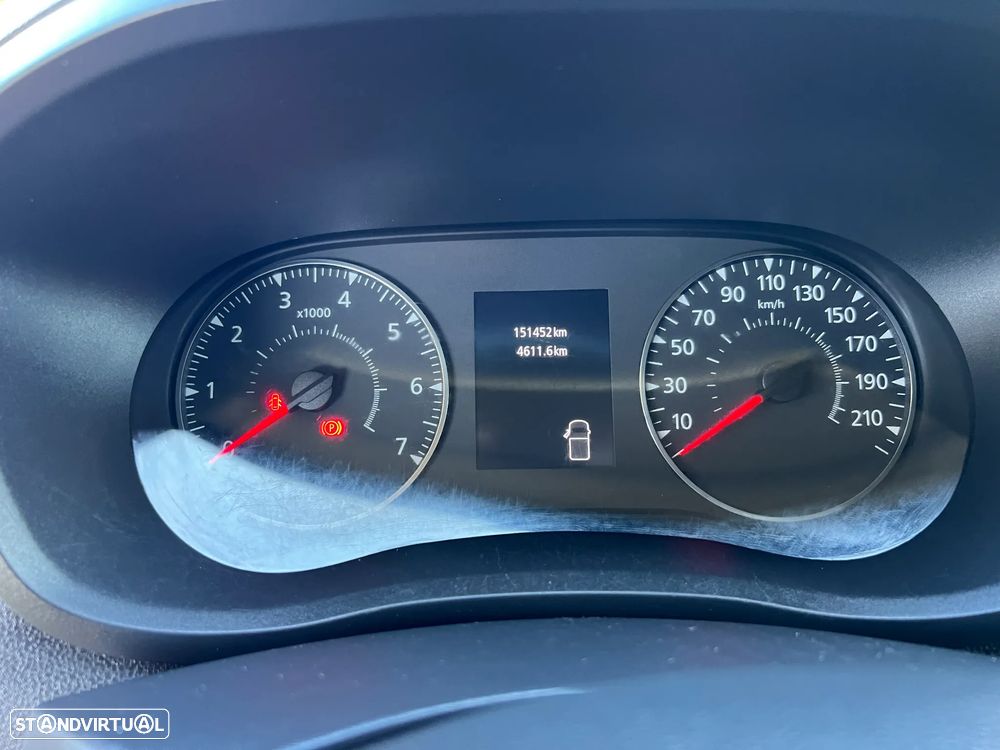 Renault MASTER 2.3 BlueDci 170 cv Esp. Cavalos de Desporto Barbot - 3