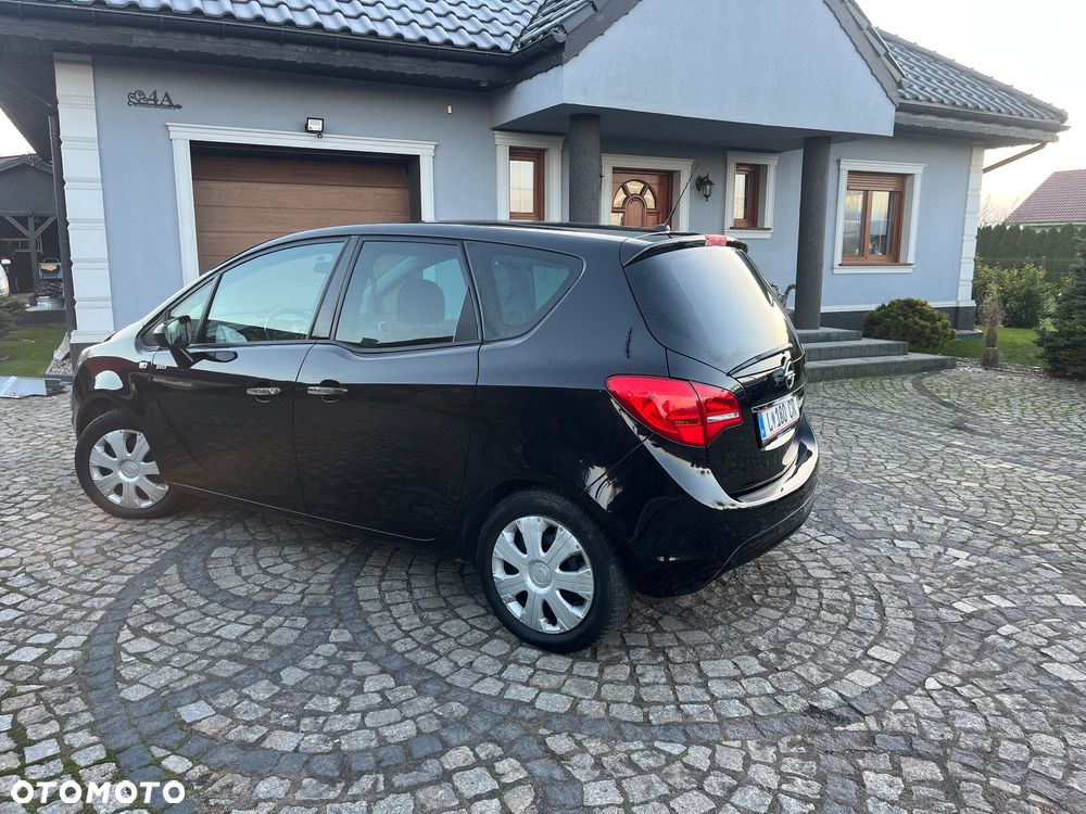 Opel Meriva - 10
