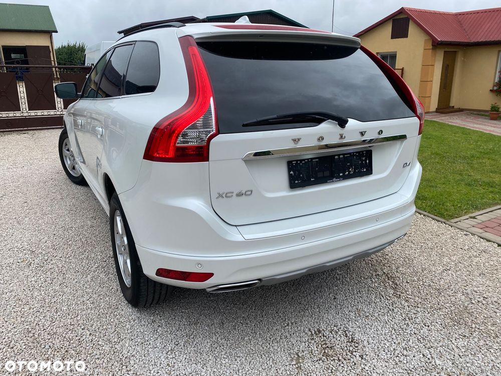 Volvo XC 60 D3 Momentum - 38