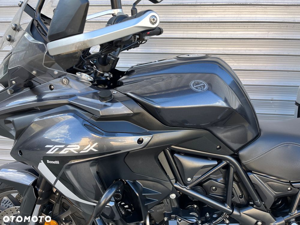 Benelli TRK 502 - 28