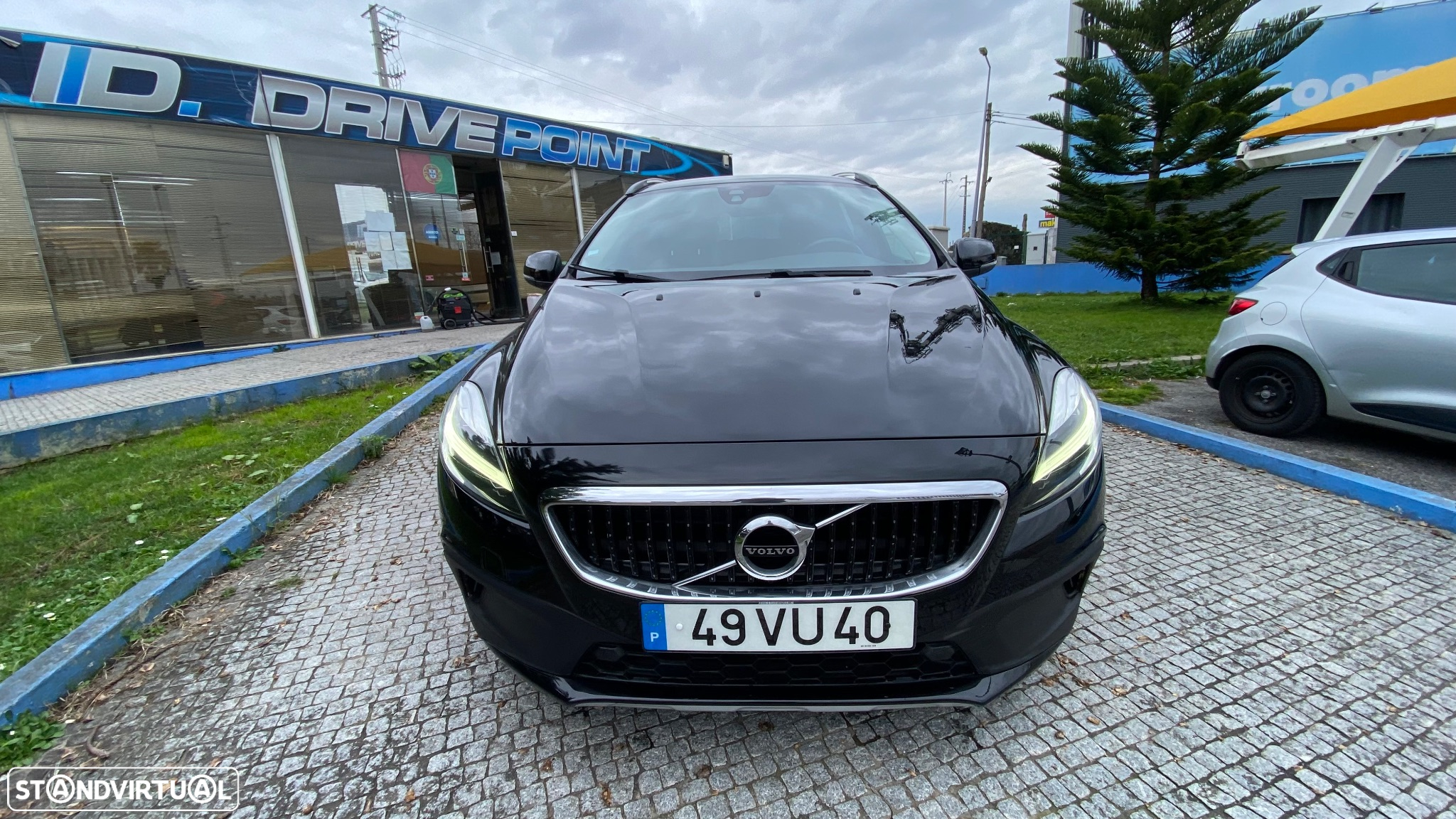 Volvo V40 Cross Country 2.0 D3 Summum - 7