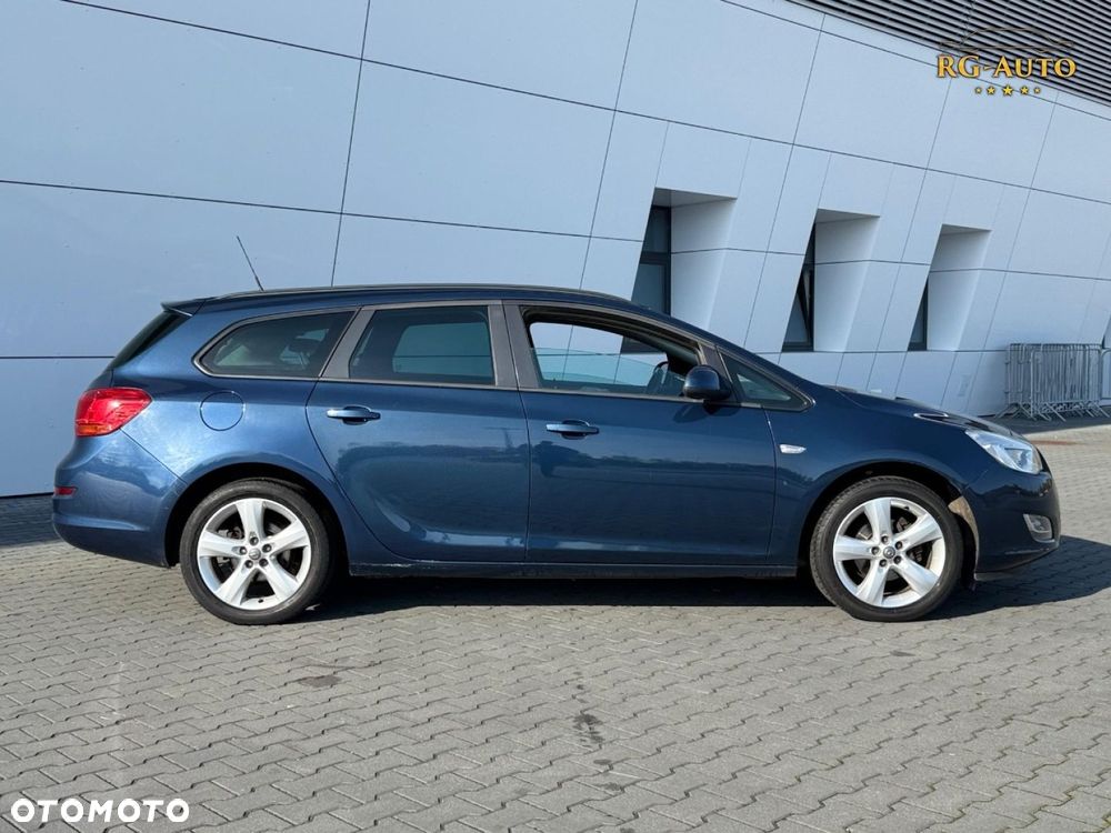 Opel Astra - 4