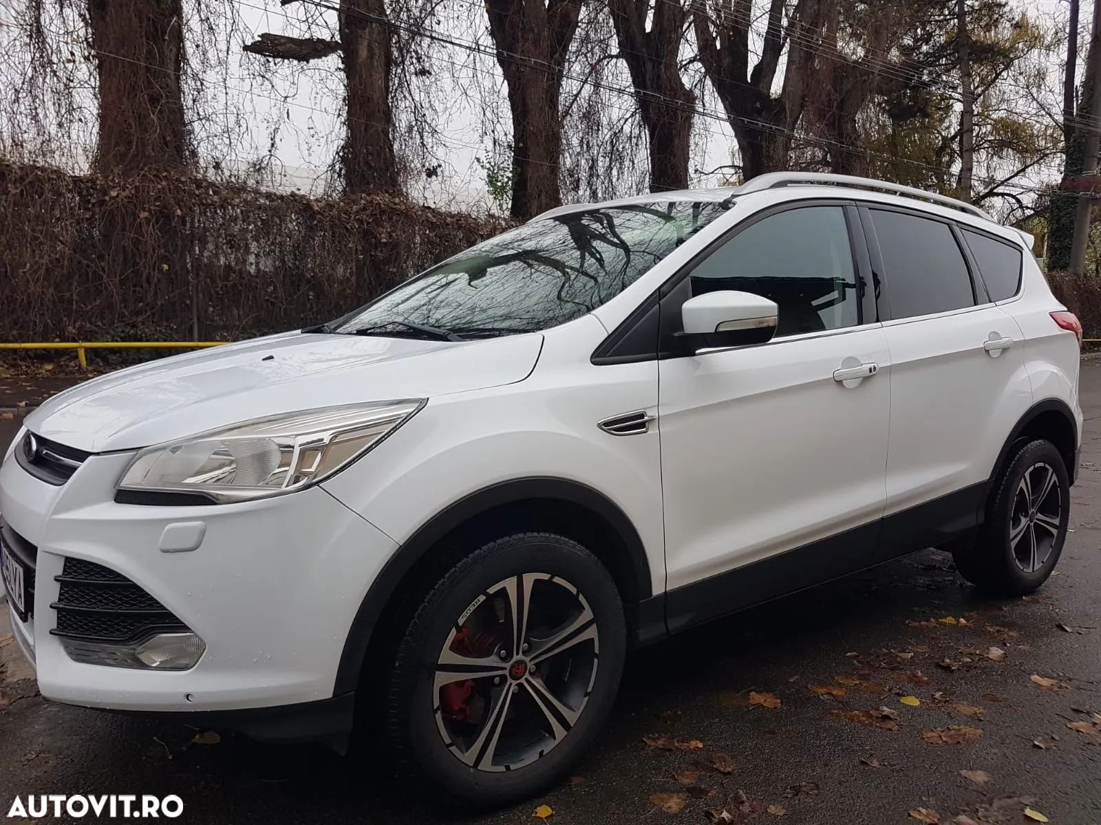 Ford Kuga 2.0 TDCi 4x4 Aut. Titanium - 1