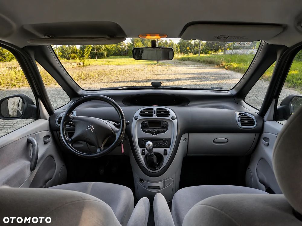 Citroën Xsara Picasso - 10