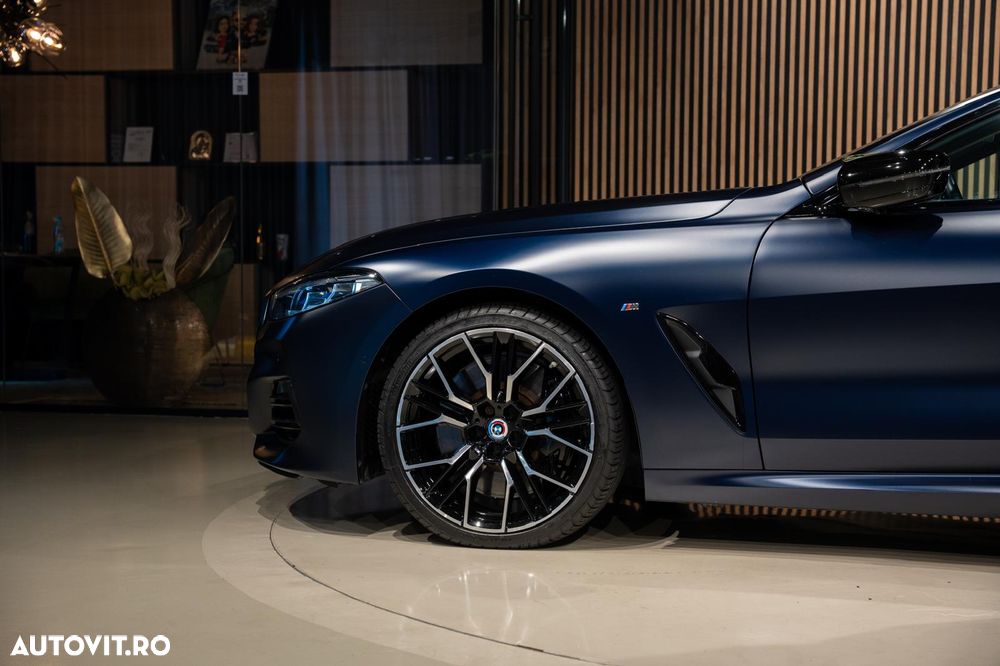 BMW M8 M850i xDrive AT - 12