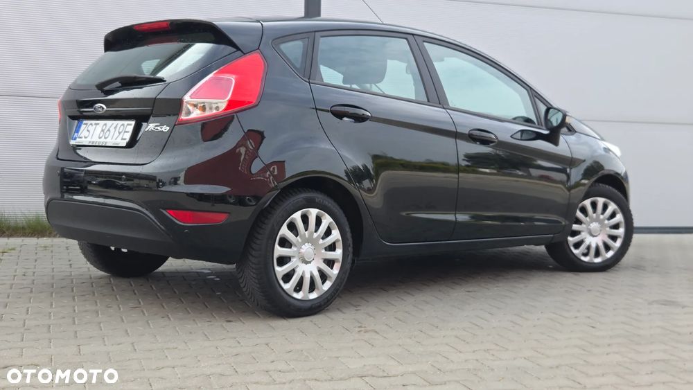 Ford Fiesta 1.25 Champions Edition - 4