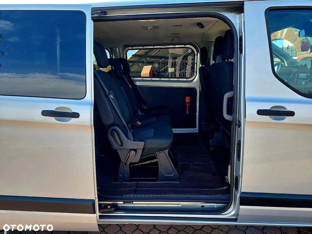Ford Transit Custom - 11