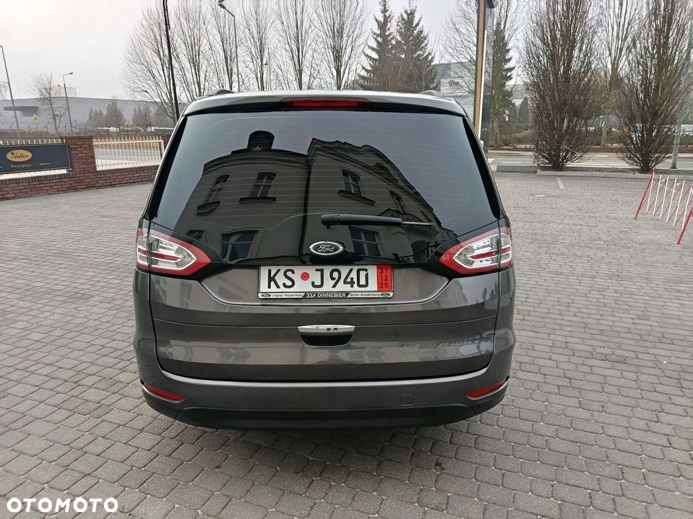 Ford Galaxy - 10