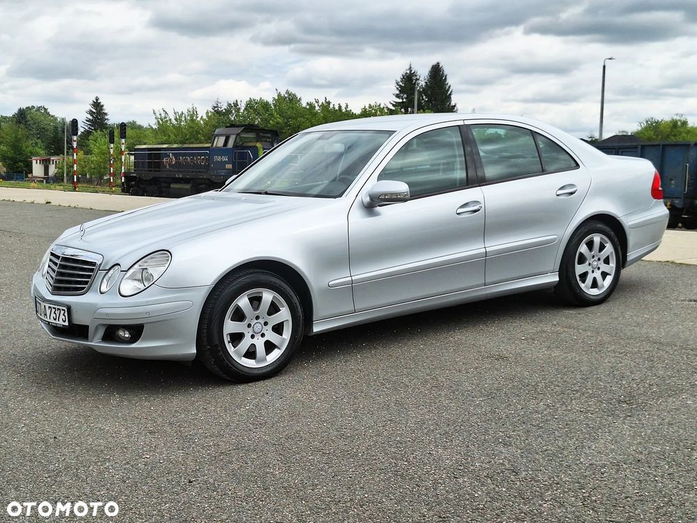 Mercedes-Benz Klasa E 200 CDI Classic DPF - 13