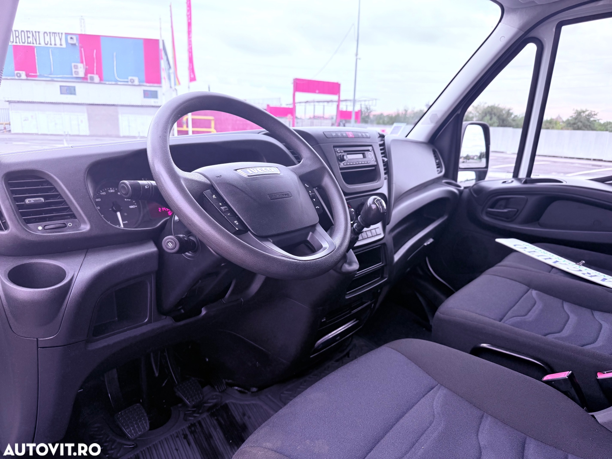 Iveco Massif - 24