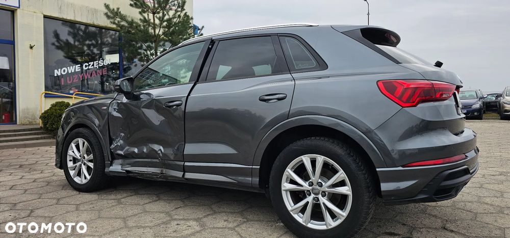 Audi Q3 35 TDI S tronic S line - 38