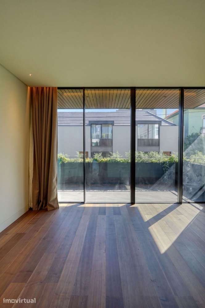 Apartamento T3 com estacionamento, São João do Estoril, Cascais - Grande imagem: 5/28