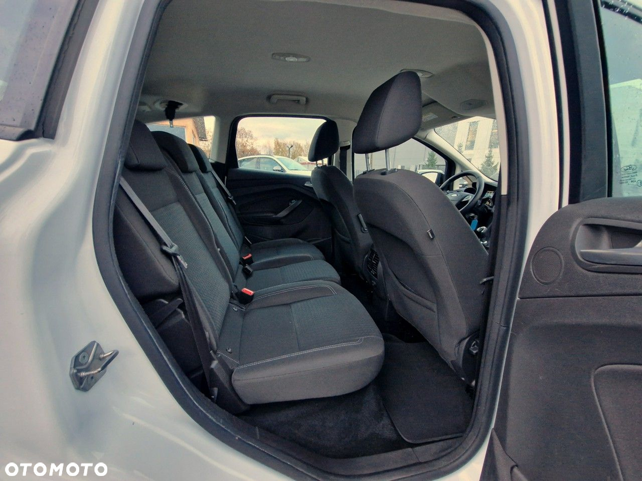 Ford C-MAX - 22