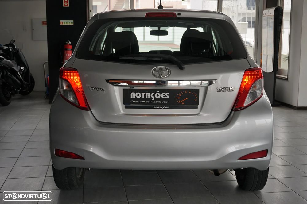 Toyota Yaris 1.0 VVT-i Comfort+P.Style - 5
