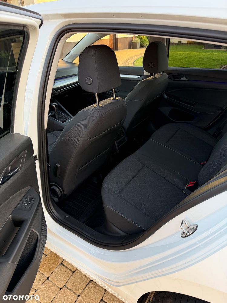 Volkswagen Golf VIII 1.5 TSI EVO Life - 12