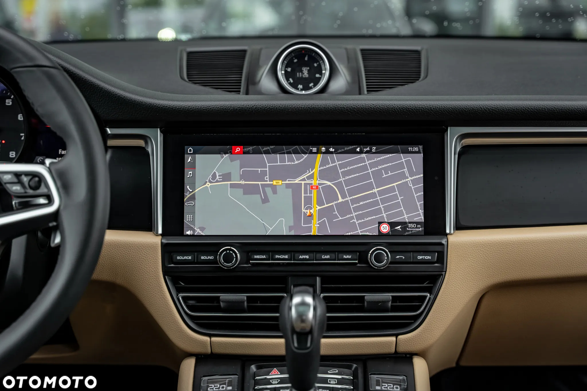 Porsche Macan - 29