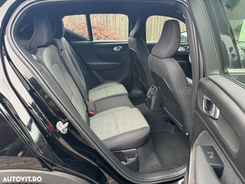 Volvo XC 40 Recharge T4 Twin Engine AT7 Inscription Expression - 11