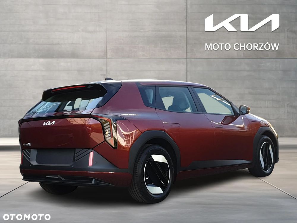 Kia EV4 - 5