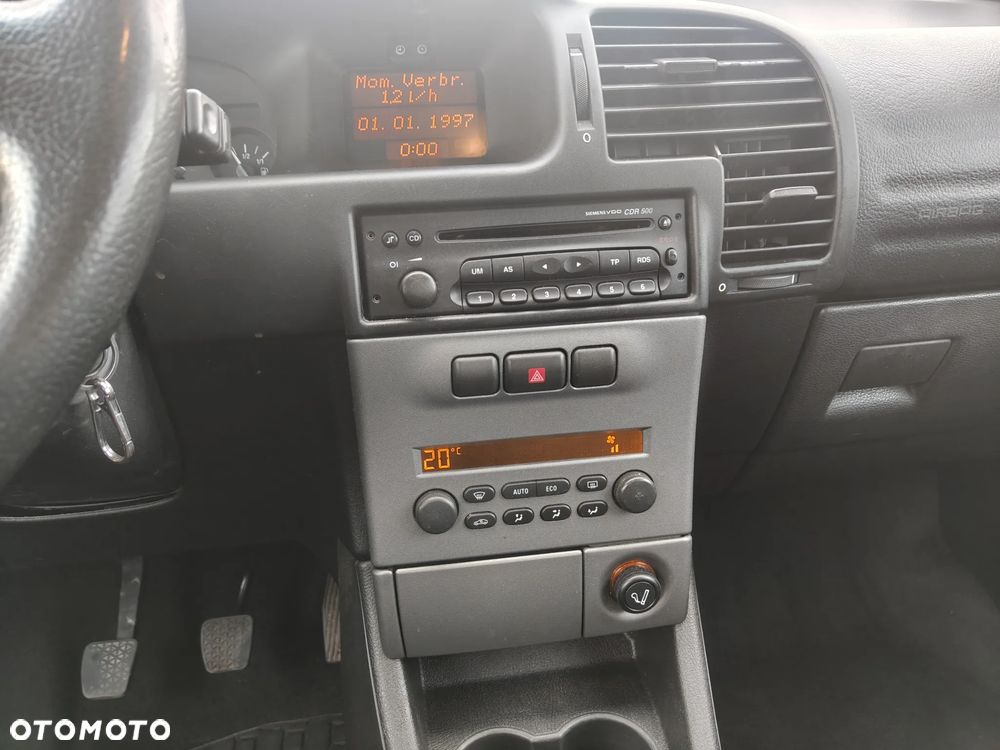 Opel Zafira - 21