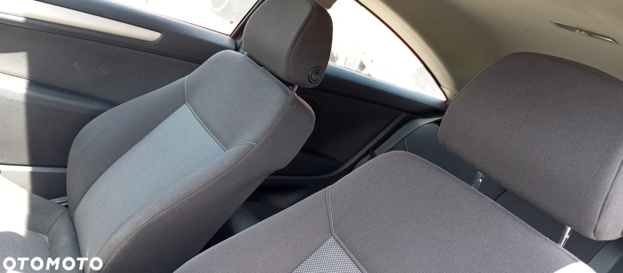 Opel Astra - 14