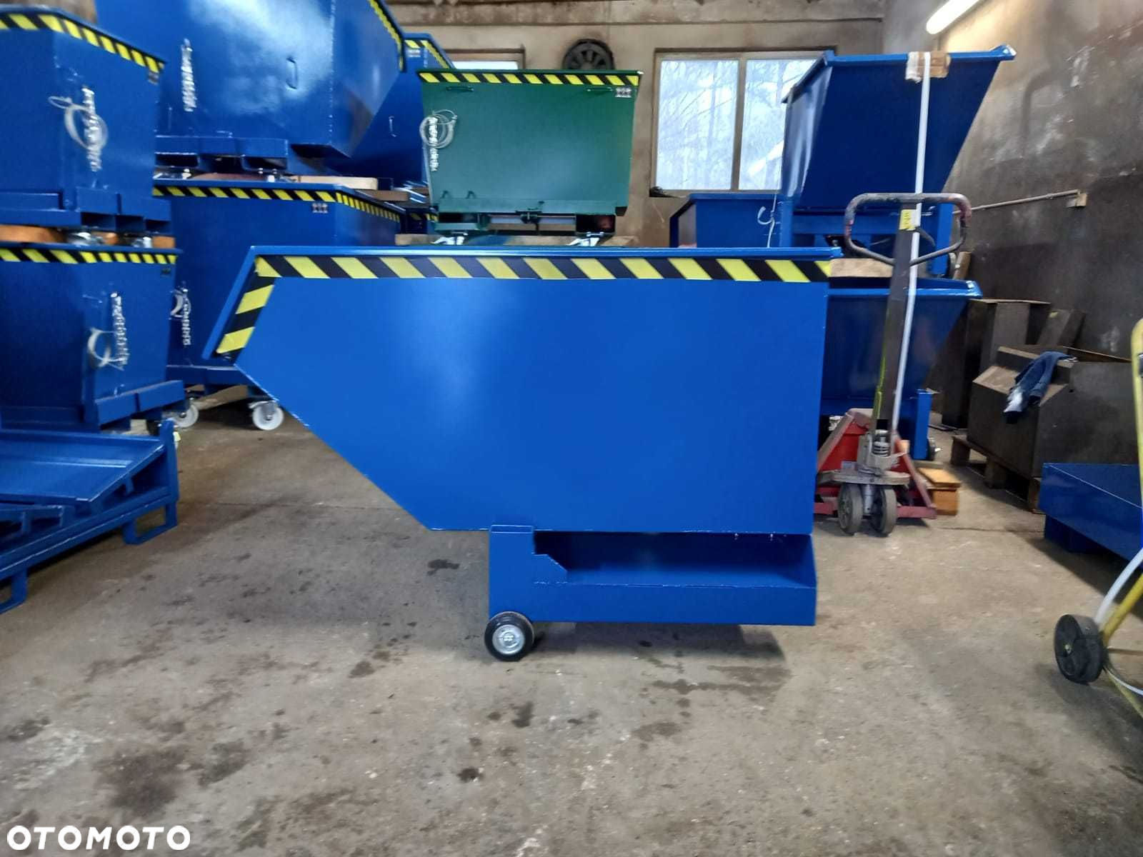 Uniwersalna Koleba Na Kołach PMMC 600L-Samowyładowcza KONTENER - 3