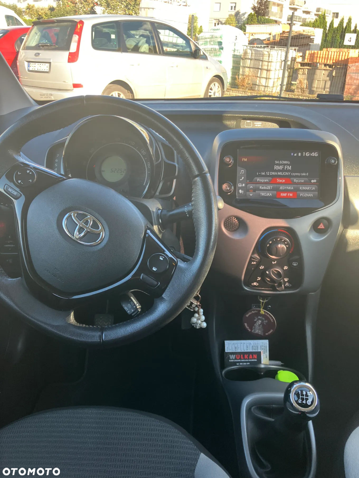 Toyota Aygo 1.0 VVT-i JBL Edition - 10