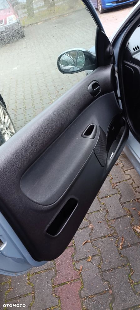 Peugeot 206 - 13