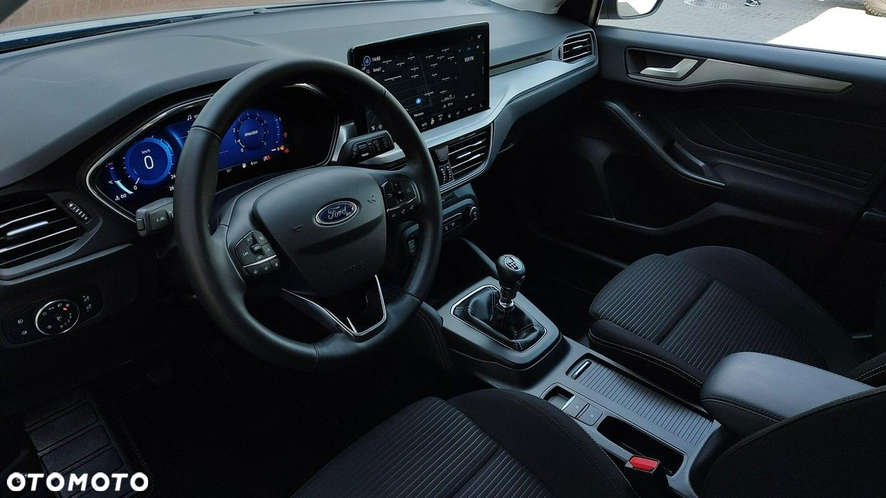 Ford Focus - 11