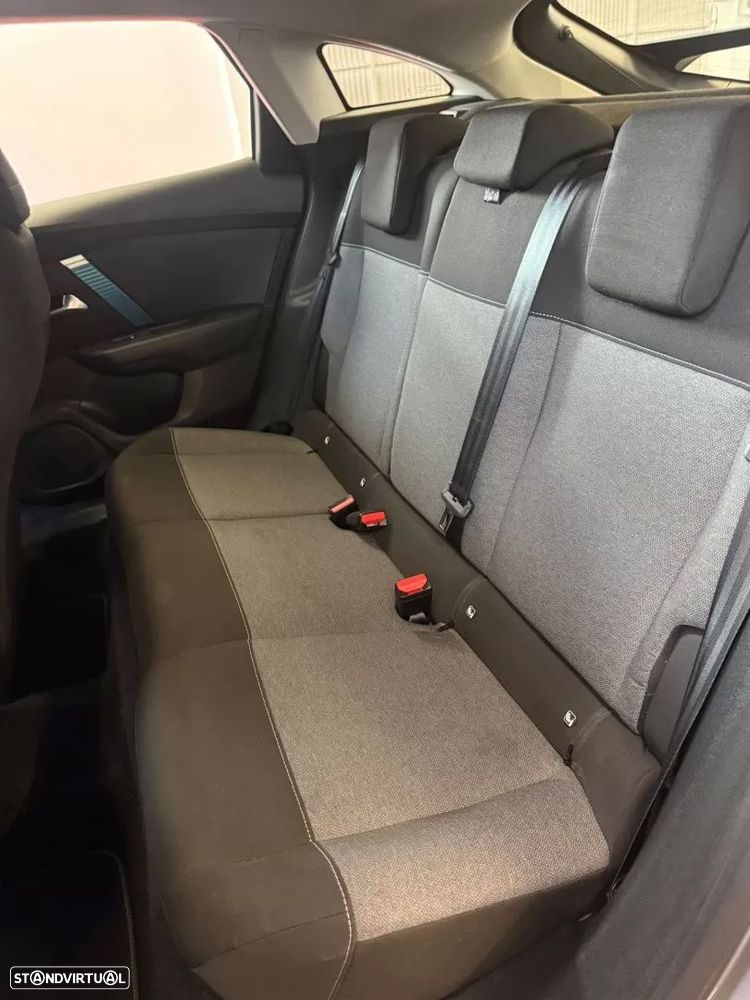 Citroën e-C4 50 kWh Feel - 7