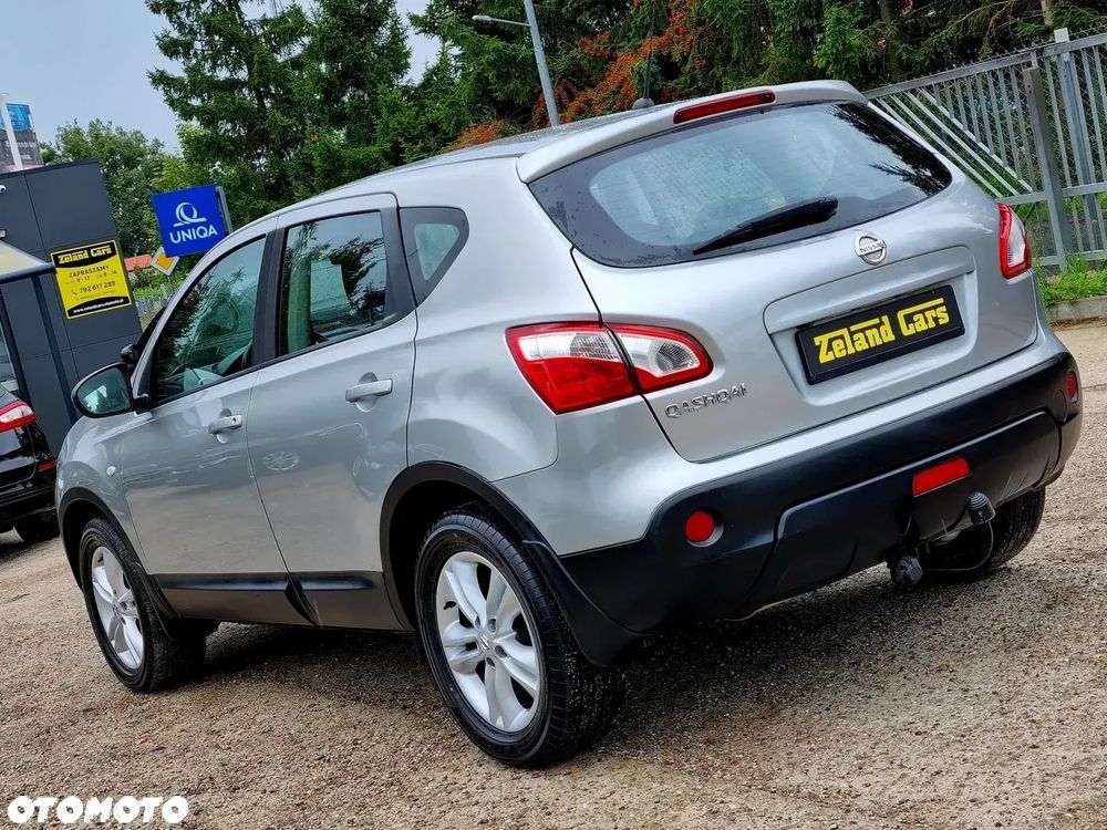 Nissan Qashqai 2.0 4 x 4 CVT tekna - 7