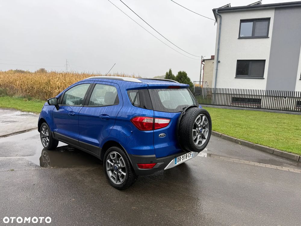 Ford EcoSport - 3