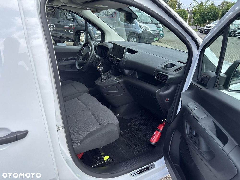 Toyota PROACE CITY - 13