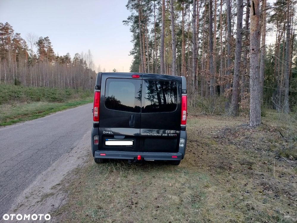 Opel vivaro - 18