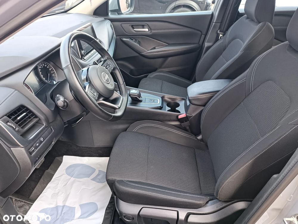 Nissan Qashqai - 16