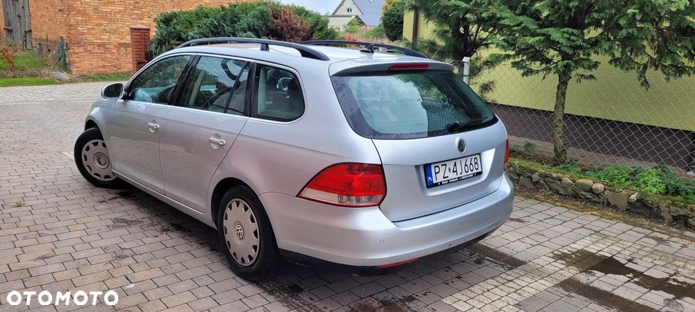 Volkswagen Golf - 3
